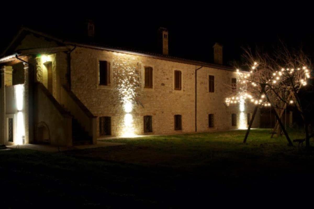 Casa Ridente Nella Valle Del Menotre Con Giardino Pale Exteriér fotografie